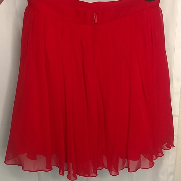 Formal 2 piece set - Picture 3 of 4